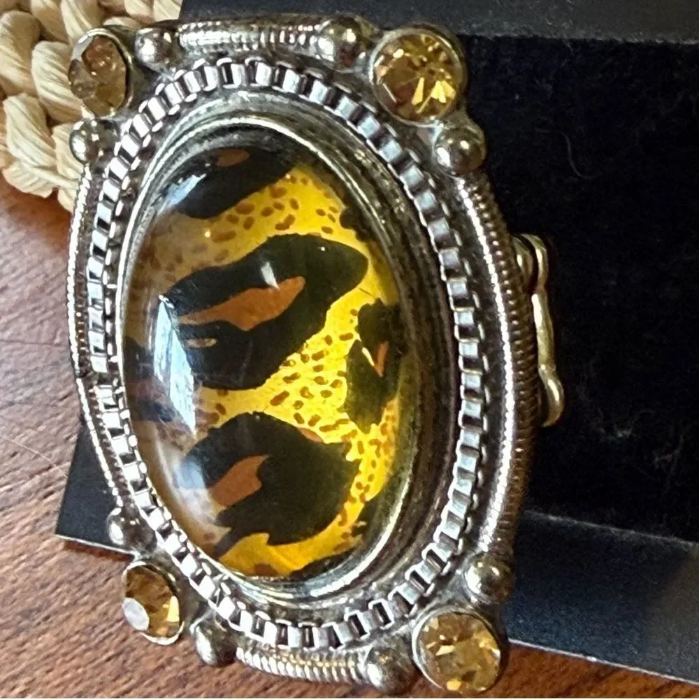 NWT Catherines Silver and Gold Leopard Print Stretchy Ring